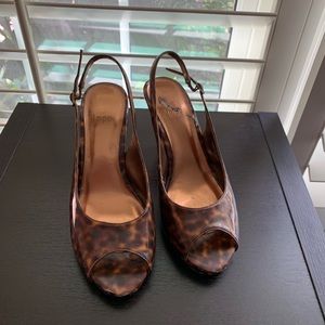 Animal print patent leather heels